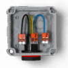 PV-Anschlussdose mit Wieland Einbaubuchse im wetterfesten Gehäuse von f-tronic, Modell NFK08gr, für den Einsatz in Plug-and-Play-Solaranlagen. Innenansicht