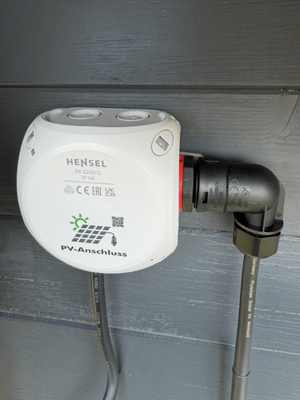 Hensel Einspeisesteckdose mit Winkelstecker